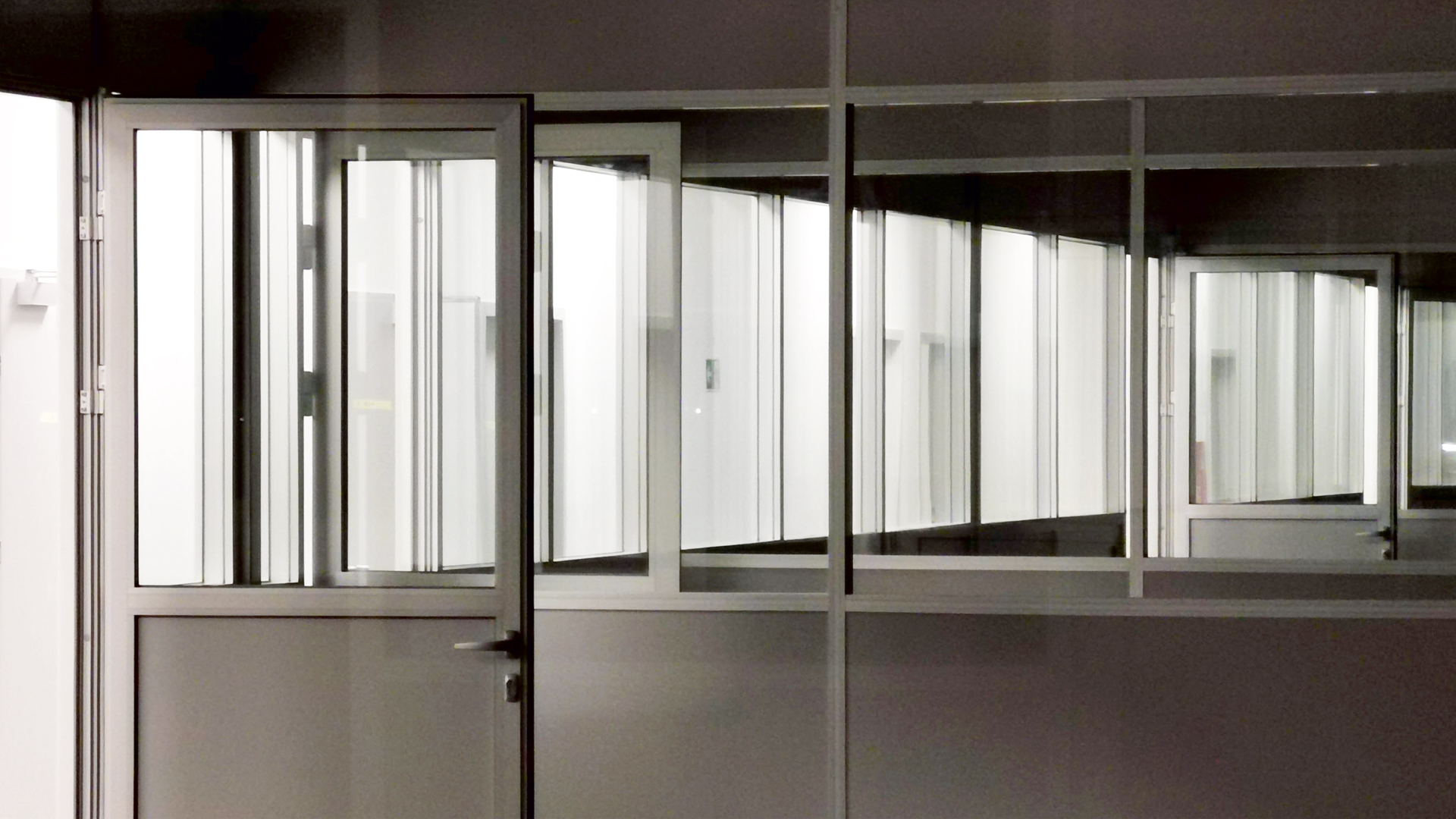 Ściana Stała Office 80 Loft Line